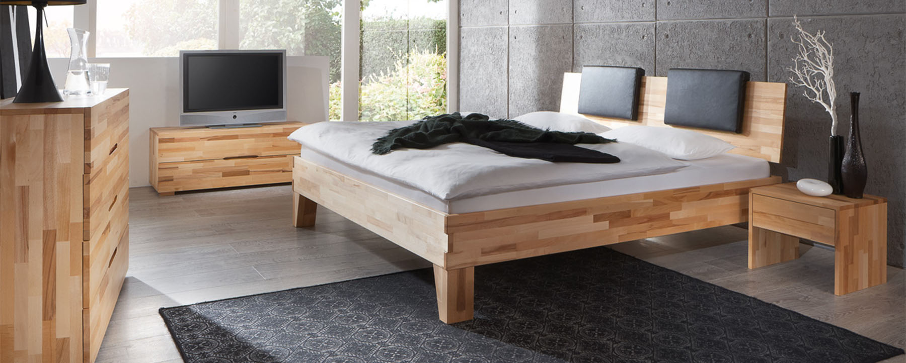 holzbett-in-hamburg-kaufen-gratis-schlafberatung-starkhome-003-wide.jpg