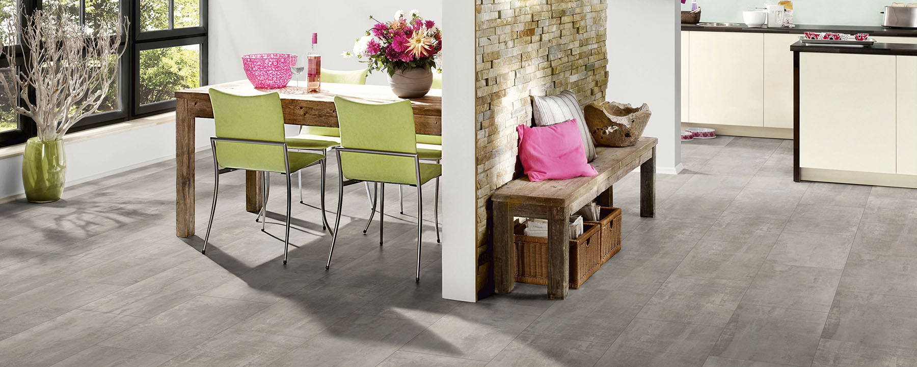 laminat-grau-in-hamburg-kaufen-und-verlegen-lassen-starkhome-001-wide.jpg