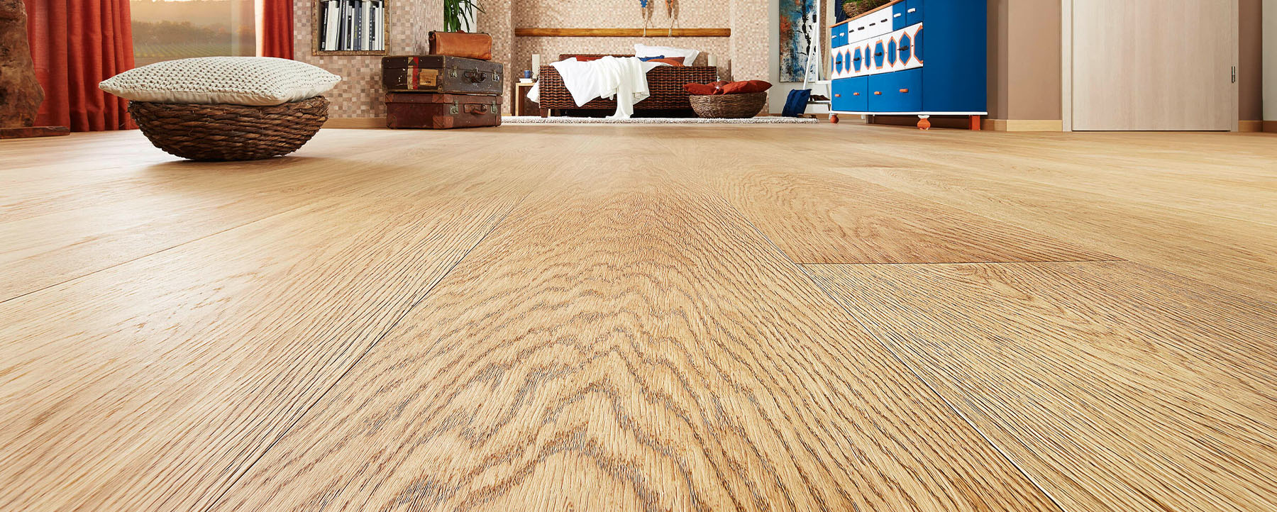 schlossdiele-eiche-holz-geoelt-in-hamburg-kaufen-und-verlegen-lassen-starkhome-001-wide.jpg
